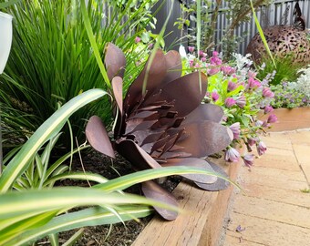 Flower - Australian Made Rusted Metal Garden Art