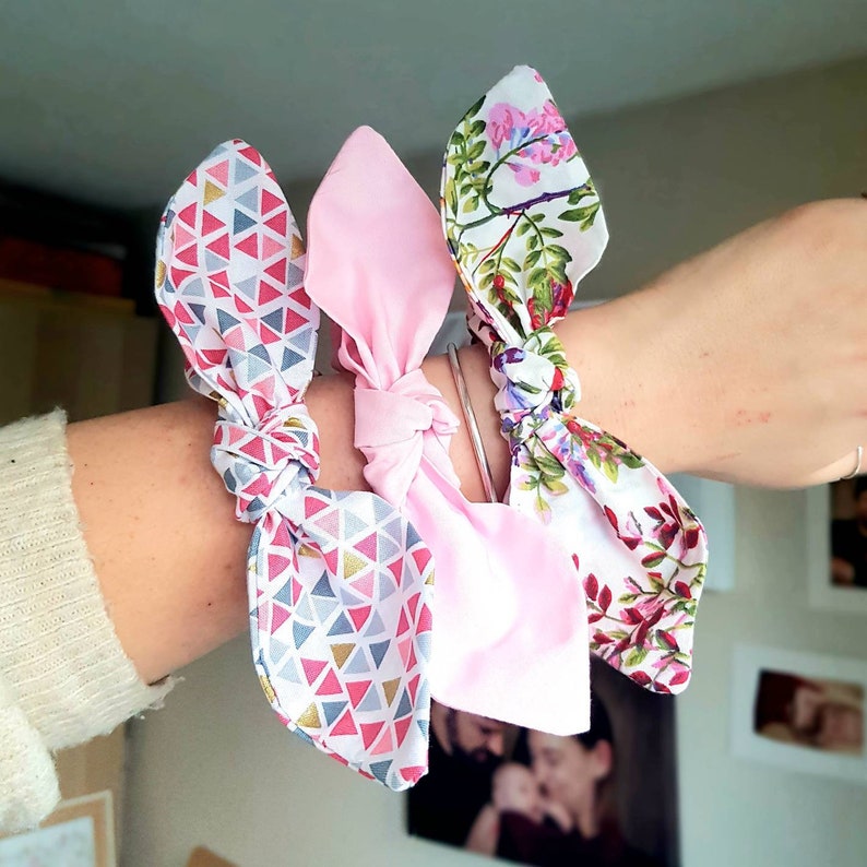 Scrunchie bunny ears Cute Scrunchie pack Floral Scrunchie Gift Set Pink Scrunchie Set of 3 Hair Bow Scrunchie Pretty Scrunchies Women