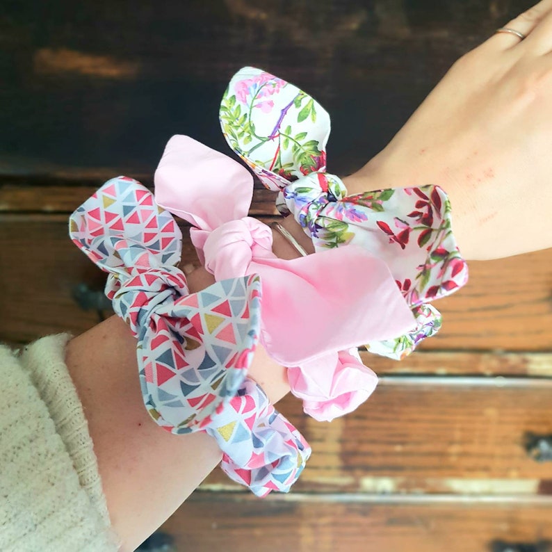 Scrunchie bunny ears Cute Scrunchie pack Floral Scrunchie Gift Set Pink Scrunchie Set of 3 Hair Bow Scrunchie Pretty Scrunchies Women