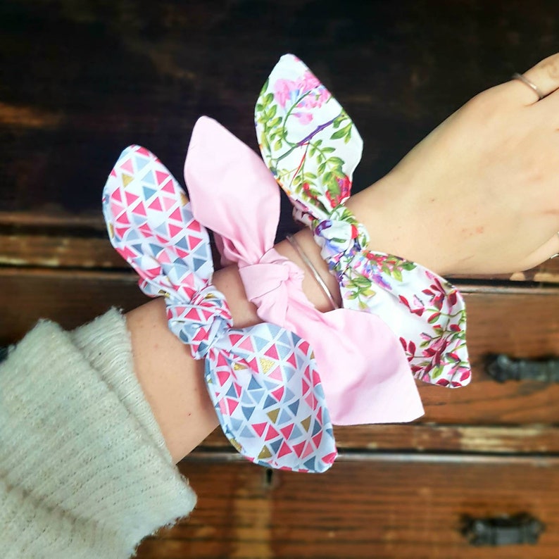 Scrunchie bunny ears Cute Scrunchie pack Floral Scrunchie Gift Set Pink Scrunchie Set of 3 Hair Bow Scrunchie Pretty Scrunchies Women