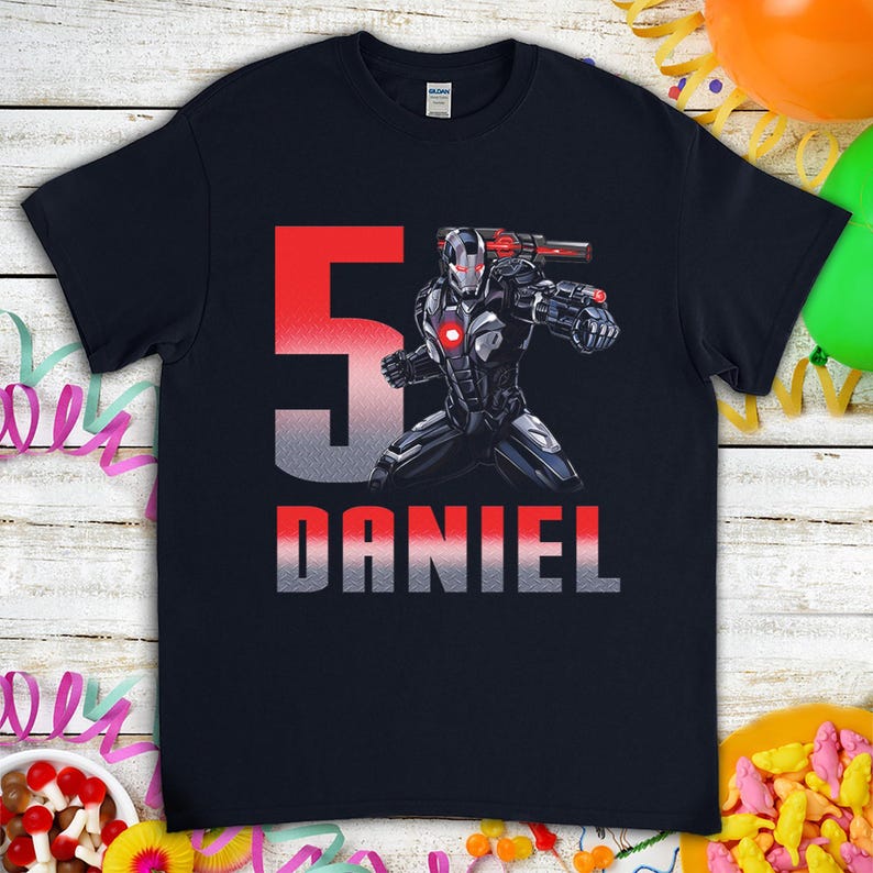 Camiseta de cumpleaños de superhéroe de Iron Man, regalo de cumpleaños personalizado, camiseta de cumpleaños para niños pequeños, regalo de cumpleaños para hijo e hija. imagen 1