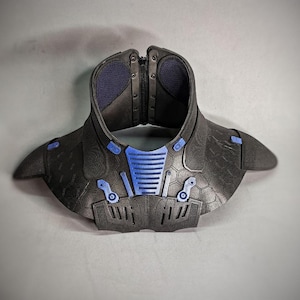 The neck for Nightwing cosplay