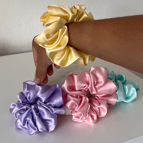 Silk scrunchies pack, hair tie gift set, hair accessories, bridesmaid gift, birthday gift for her uk, natural mulberry silk scrunchies