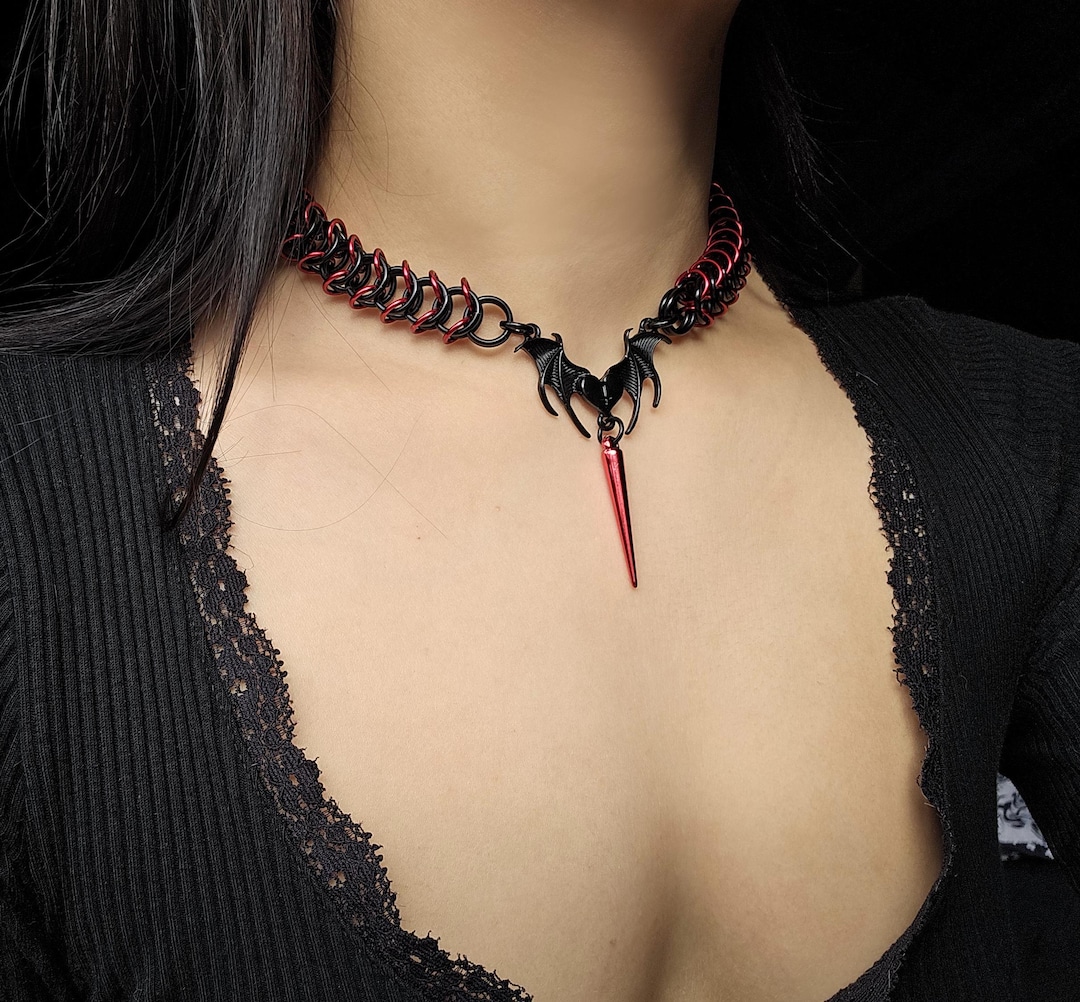 Gothic Chainmail Bat Charm Necklace - Etsy