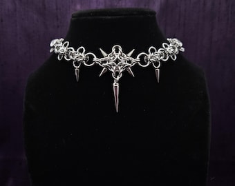 Spiked Star Chainmail Necklace