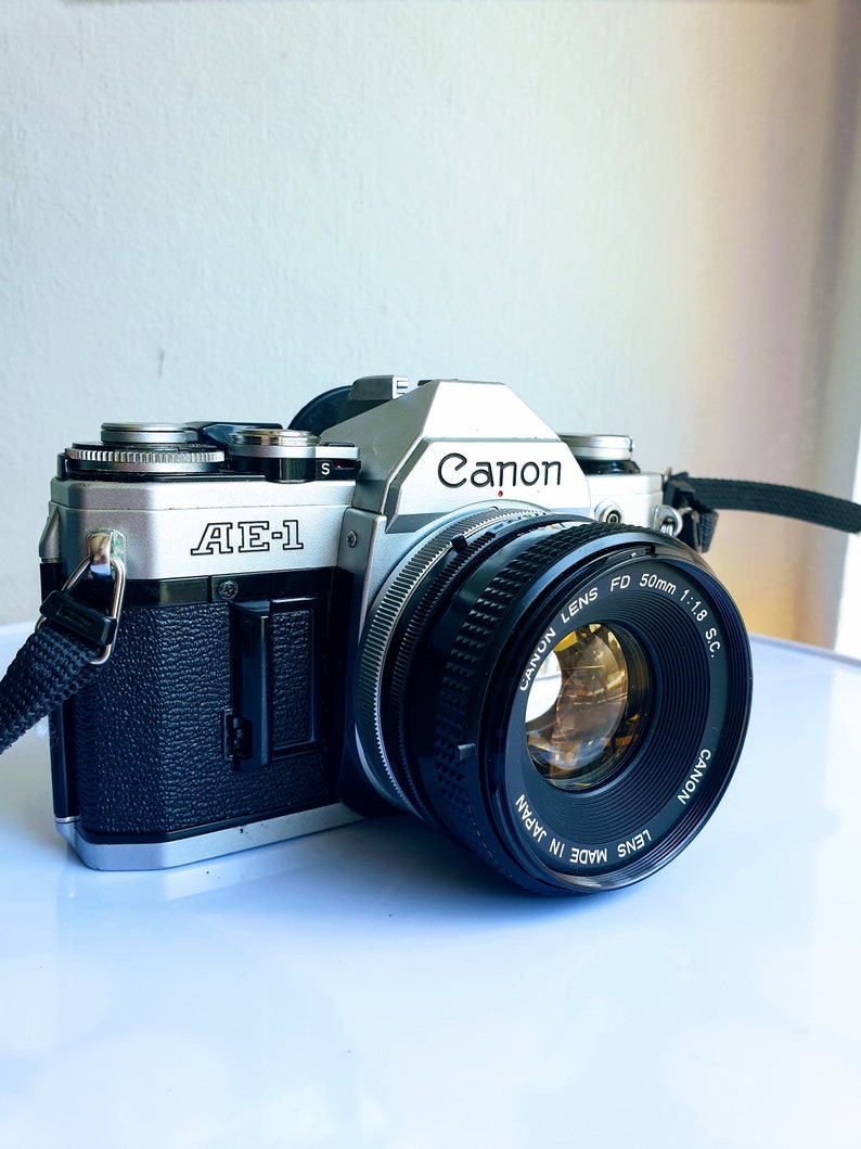Belle complète Canon AE1 vintage 35mm appareil photo avec Etsy