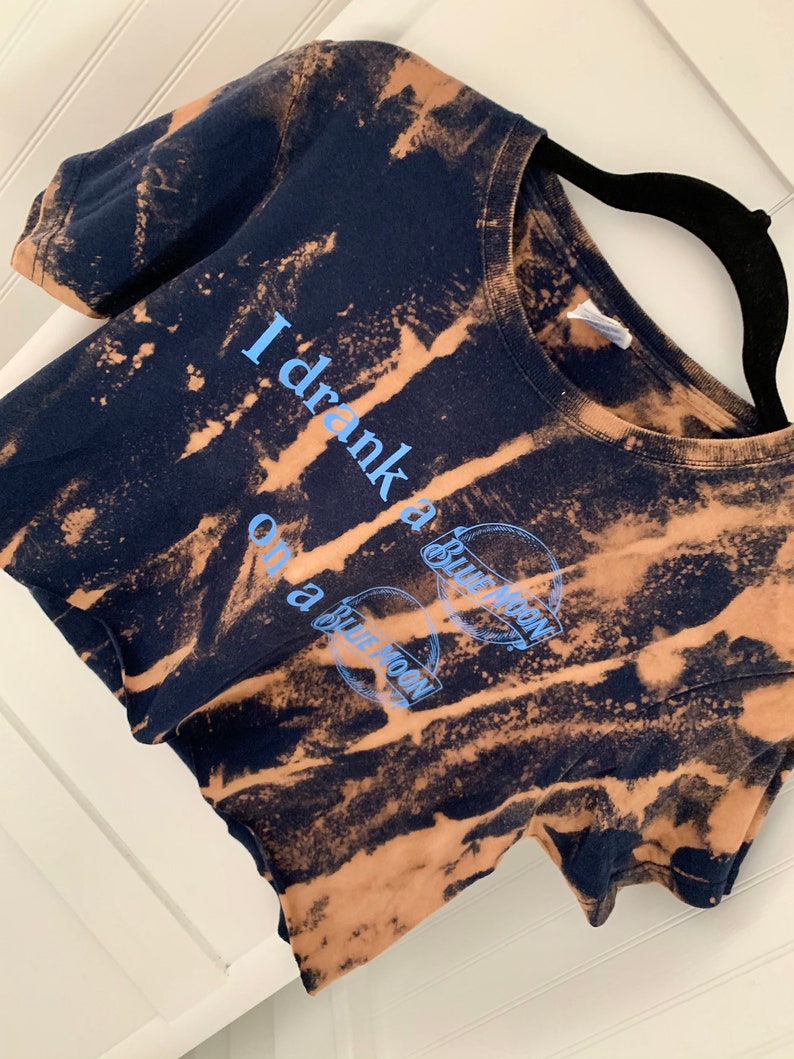 Vintage Tee Alc Tee Blue Moon Tie-Dye Cropped Graphic Tee