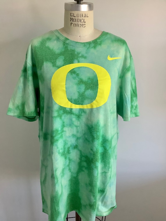 Upcycled University of Oregon Teeoregon 