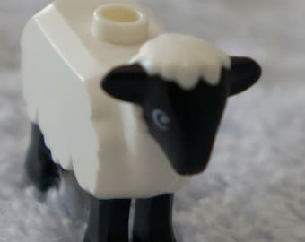 Nytt Lego svartvitt får-lamm