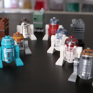 Ten! (10x) Astromech & Gonk Droids - Collection - Made of Lego, from Star Wars