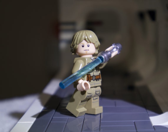 Luke minifigure hotsell