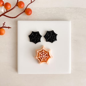 2025 Spider Web Clay Cutter | Creepy Cute Halloween Spider Polymer Clay Cutter for Fall Earrings Spooky Scary