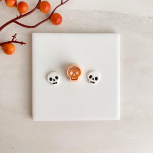 2025 Skull No. 3 Clay Cutter | Classic Halloween Skull Polymer Clay Cutter for Spooky Earrings and Fall Crafts