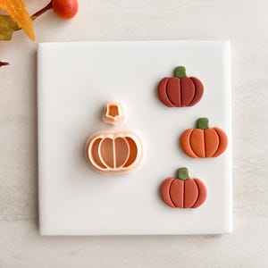 Pumpkin No. 5 Clay Cutter  |  Smooth Pumpkin Polymer Clay Cutter for Autumn Earrings and Fall Crafts