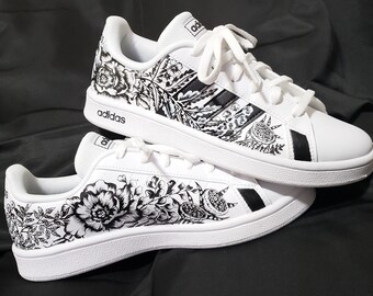 nike internationalist floral trainers