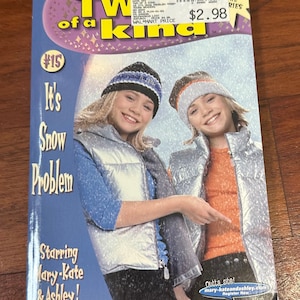 Two of a Kind Diaries It&#39;s Snow Problem by Mary-Kate and Ashley Olsen Twins PB