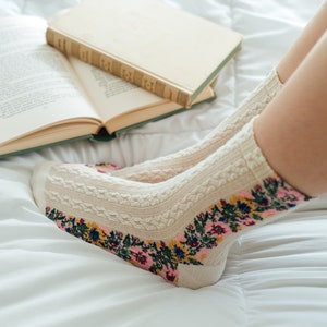 Flower sock/Flower Garden/ Fashion Socks/Crew Socks/ Cotton sock image 3