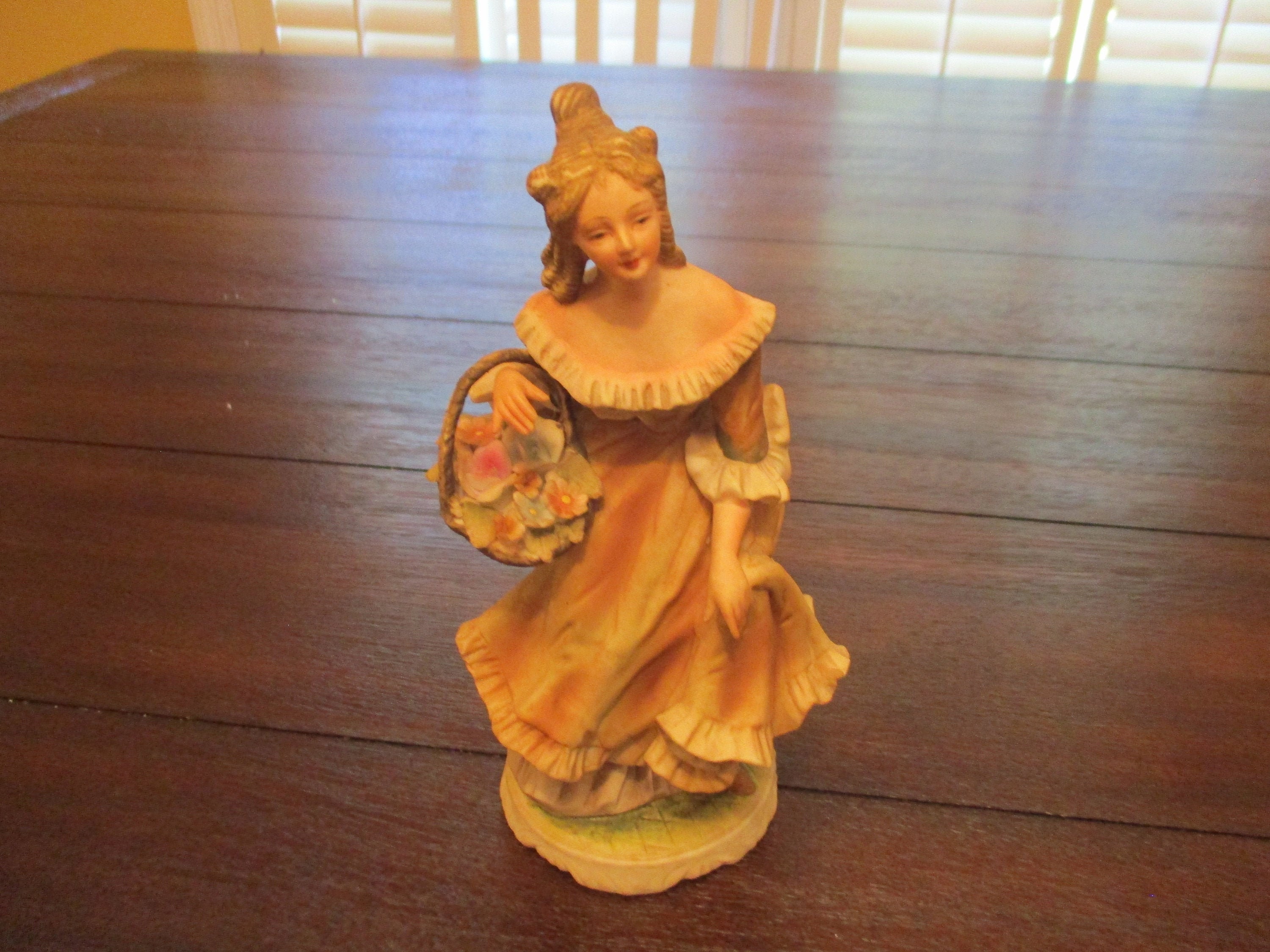 Lefton Colonial Village Figurines for sale | Only 3 left at -75%