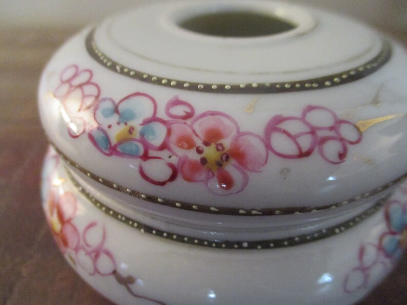 Art Deco Vintage porcelain floral hair jewelry and receiver dish two pieces made in Japan
