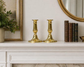 Vintage England brass candlestick holders, set of 2, round base candle holders
