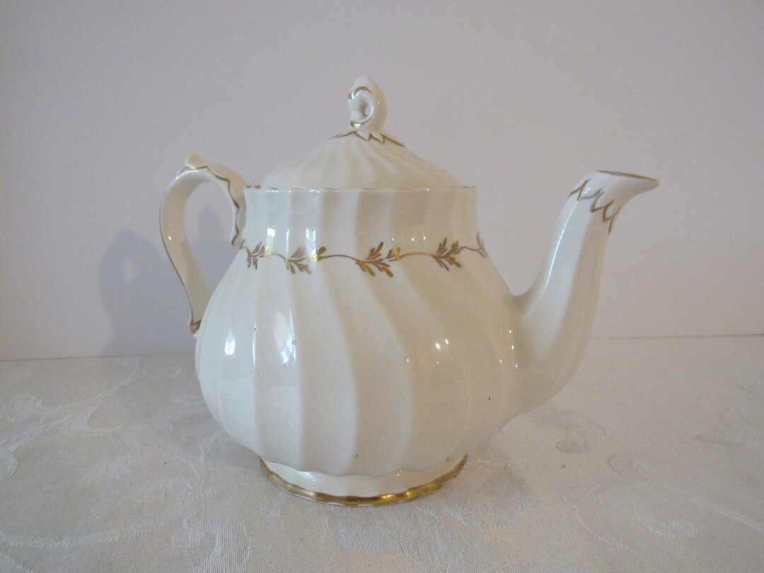 Vintage Sadler English Teapot White Spiral With Gold Gilt Etsy