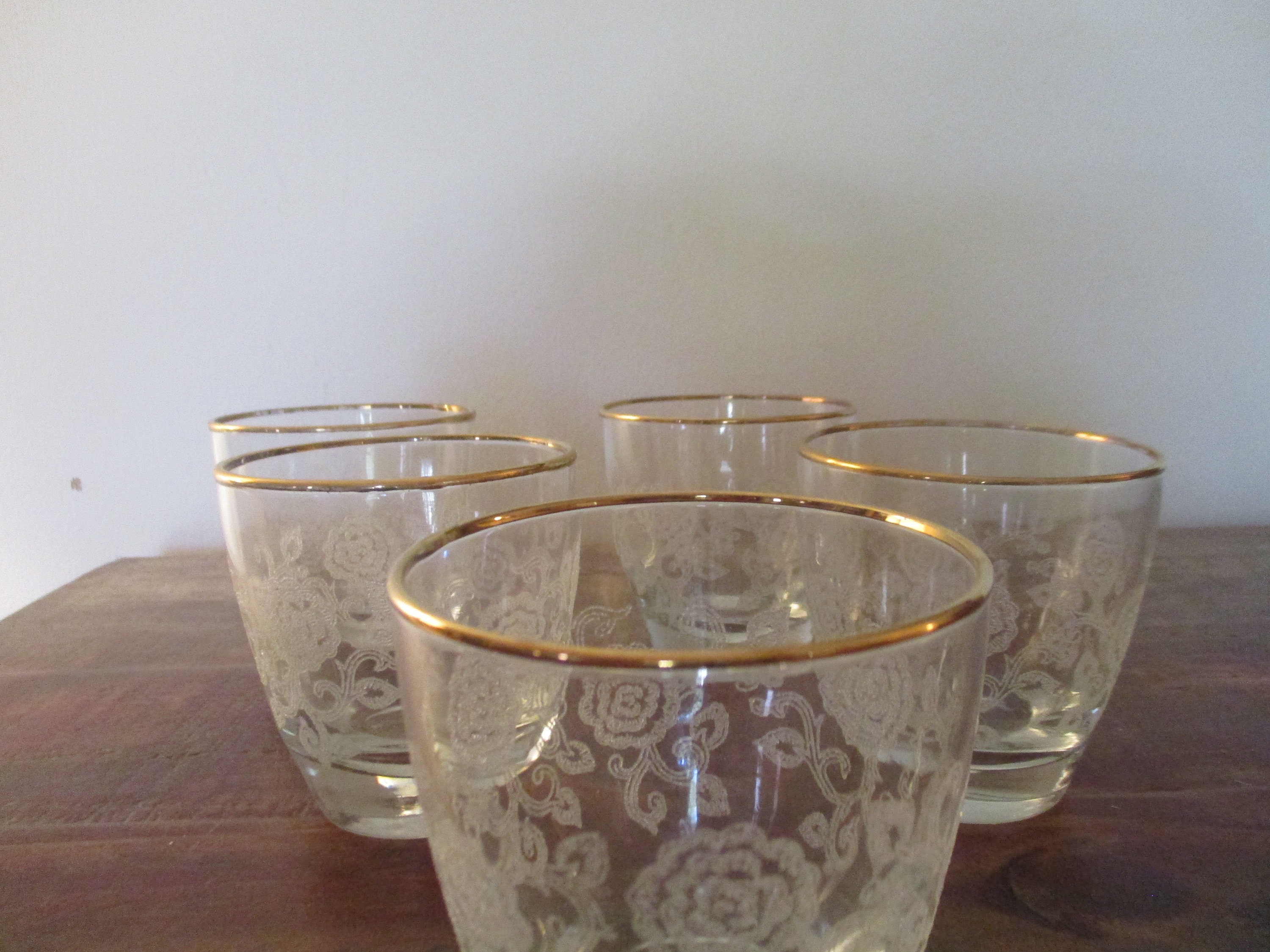 Vintage frosted etched glasses with gold trim set of 5 Etsy