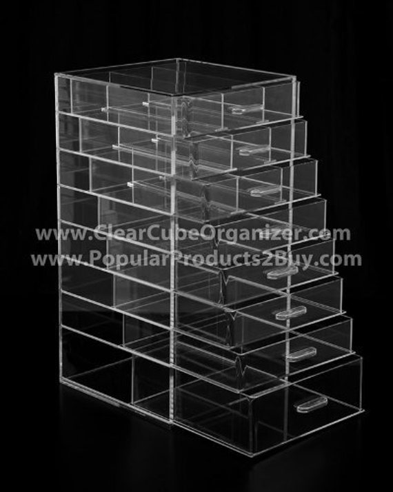 Displays2buy 8 Pull Out Drawers Clear Cube Acrylic Organizer 