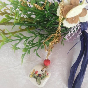Sicilian ceramic necklace, tile necklace, Caltagirone necklace, Sicilian jewelry, lava stone necklace, Sicilian decorations.