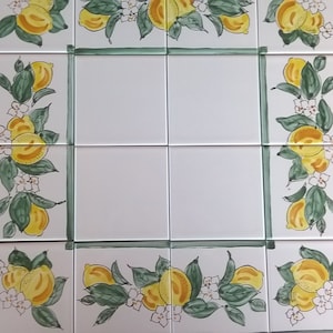Sicilian tiles decorated with lemons