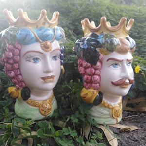 Pair of Caltagirone Moor's heads, height 25 cm,decorated exclusively by hand.