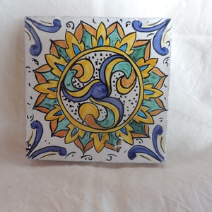 Azulejo siciliano, azulejo 15 x 15 cm, azulejo ornamental, azulejo cerâmico, azulejos decorativos, pires, cerâmica Caltagirone