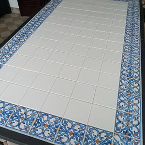 Decorated tiles,table base,Sicilian tiles,Caltagirone ceramics.