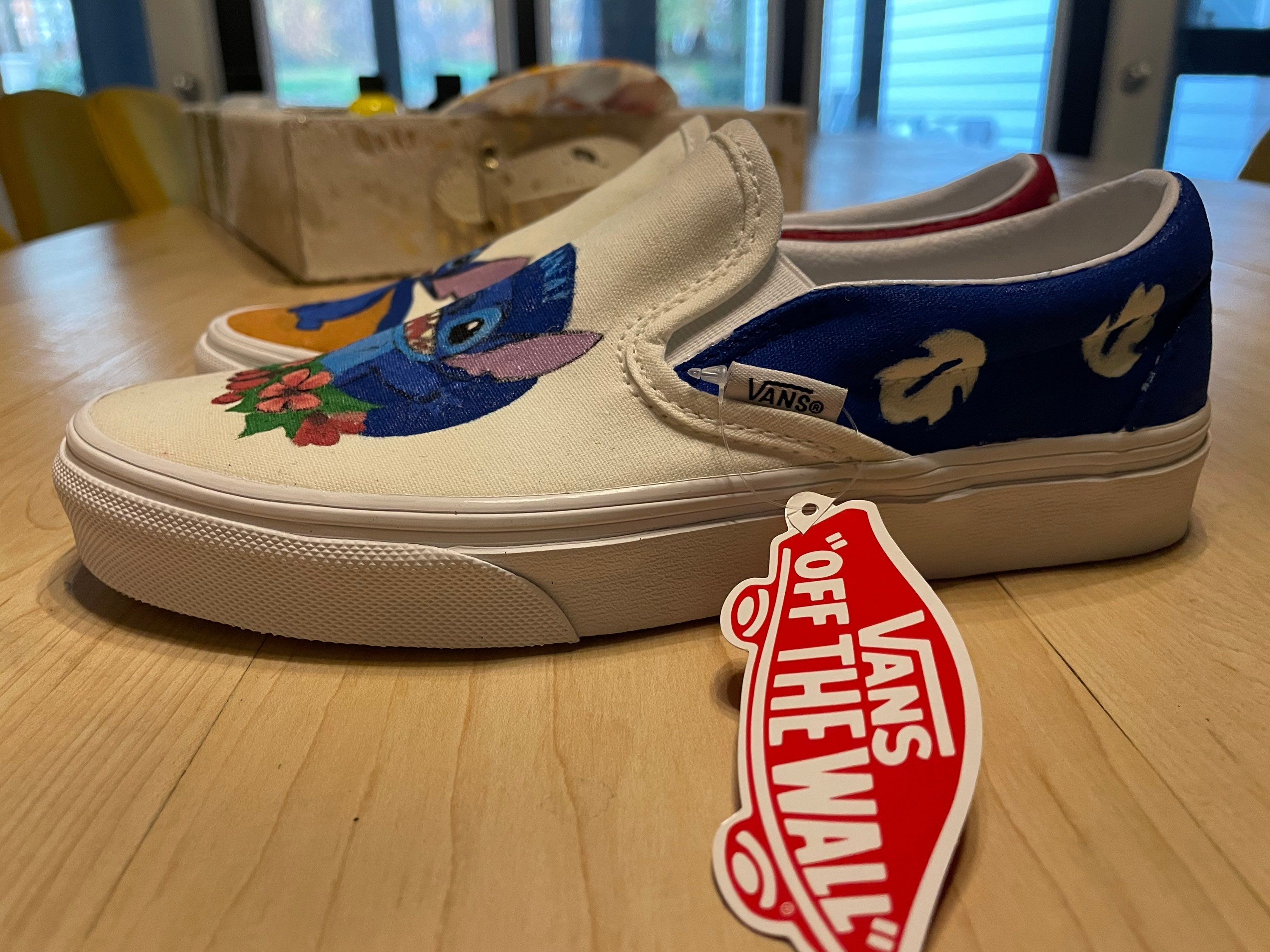 vans without white stitching