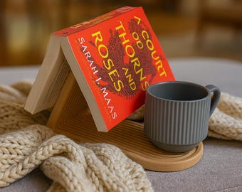 Moderno soporte triangular para libros y tazas: decoración para rincones de lectura