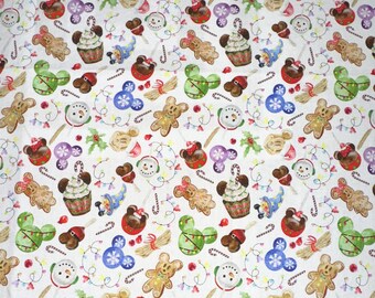 Christmas Mouse Park Dessert Sweet Treats cotton fabric remnant 17”x27”, 18"x28" or 21"x28"