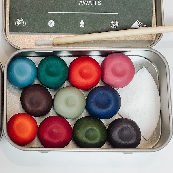 Set de pintura de acuarela artesanal con forma de guijarro: 11 colores originales / Kit de pintura de viaje moderno / Arte / Regalo