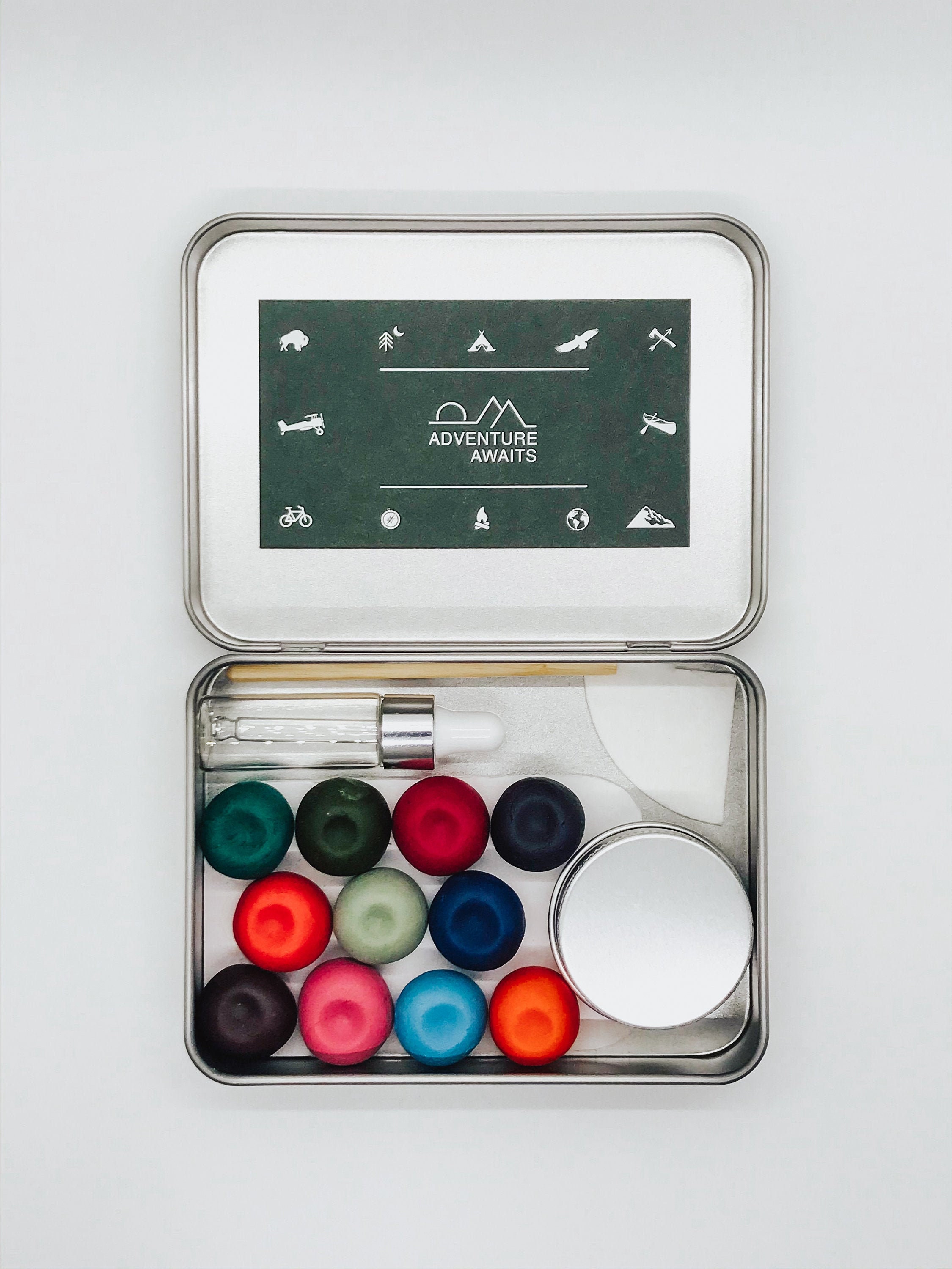 50 Half Pan Empty Watercolor Palette Tin, 7x4.25, Perfect for