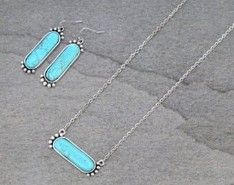Blu delicate glass beaded necklace minimalist jewelry simple turquoise