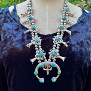 Vintage Squash Blossom Navajo Necklace Circa 1960&#39;s Fleur-De-Lis