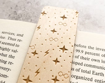 Wizard Bookmark, Custom Magic Bookmark, Personalised Bookmark, Wood Bookmark, Bookish Gift, Reading Gift, Engraved Bookmark, Bookworm Gift