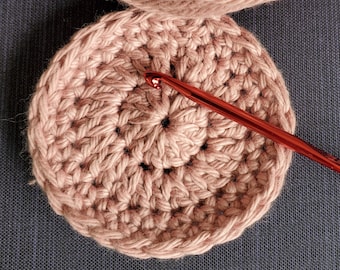 Beginner crochet kit, learn to crochet, video tutorial