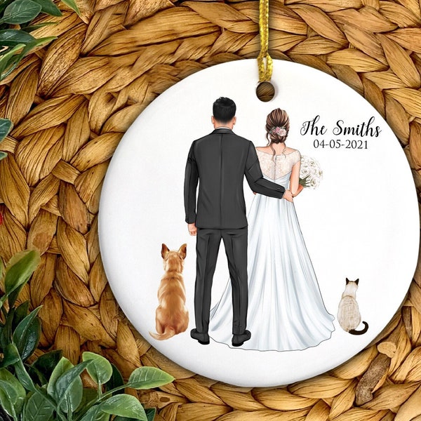 Wedding Ornament With Pets Mr and Mrs Ornament Just Married Ornament Custom Couple Ornament Personalized Couple Ornament Family Ornament