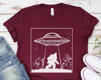 Bigfoot UFO T Shirt, Funny T Shirt, Funny Monster Shirt, Ufo Shirts, Cool T Shirt, Cryptozoology For Men, Sasquatch Alien Shirt