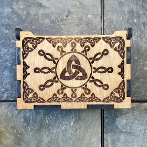 Celtic Altar Box – Small Witchcraft Storage Box with Hinge Lid, Laser Cut Wooden Trinket Holder, Spell Jar & Crystal Box