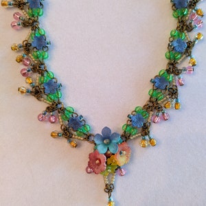 Beautiful Whimsical Colleen Toland Vintage Floral Necklace