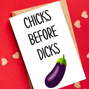 Küken vor D * cks Aubergine Emoji Anti-Valentinstag Galentine LGBTQ Feministische Frauen Ermächtigung Girl Power Freund Liberal Karte Geschenk Dekor