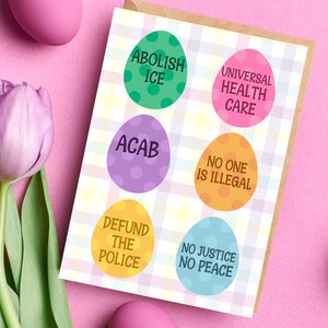 Giustizia sociale Uovo di Pasqua Biglietto di auguri pastello ACAB BIPOC No Giustizia No Pace Liberale Politica Divertente Sarcastico Rude Cristiano Saluto Regalo
