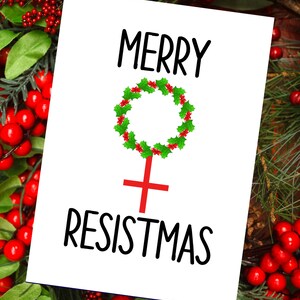 Merry Resistmas Weihnachten Girl Power Liberaldemokratisch Weihnachten Rae Dunn Gleichberechtigung Feministisch Sozialistisch ProChoice Geschenk Frauen Schnarrky Grußkarte