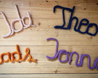 Lettering name | Wall decoration | Signature | Door sign | Knitting words | Knitted tube | Gift | Birth | Baptism - individually personalizable