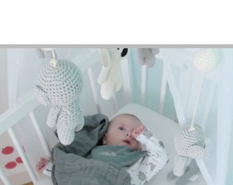 Süßes Mobile für Baby-bett, Hand gehäkelte Kuscheltiere